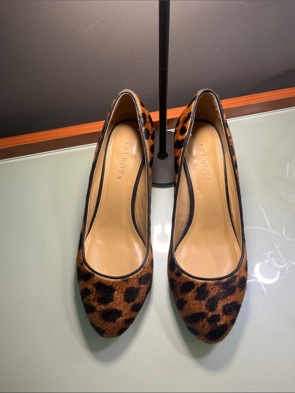 TALBOTS - ISA BLOCK HEEL PUMPS HAIR CALF LEOPARD